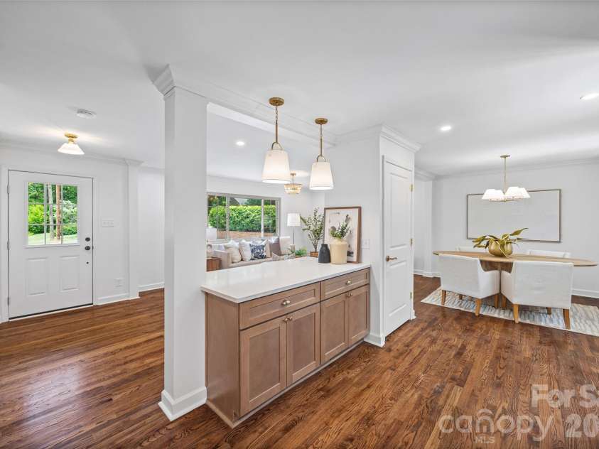 3130 Spring Valley Road, Charlotte, NC 28210.  MLS# CAR4394185, YatesRealty ID 33547. 