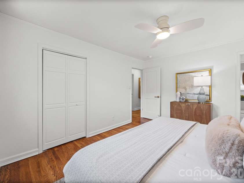 3130 Spring Valley Road, Charlotte, NC 28210.  MLS# CAR4394185, YatesRealty ID 33547. 