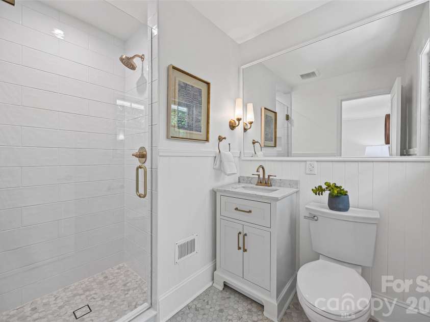 3130 Spring Valley Road, Charlotte, NC 28210.  MLS# CAR4394185, YatesRealty ID 33547. 