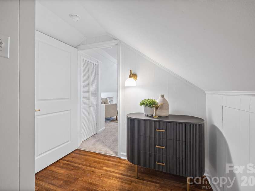 3130 Spring Valley Road, Charlotte, NC 28210.  MLS# CAR4394185, YatesRealty ID 33547. 