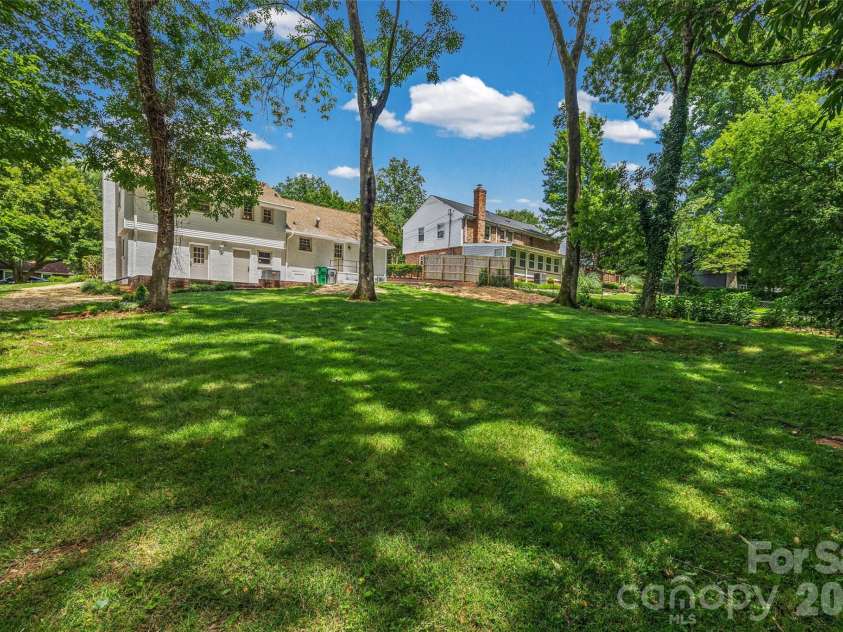 3130 Spring Valley Road, Charlotte, NC 28210.  MLS# CAR4394185, YatesRealty ID 33547. 
