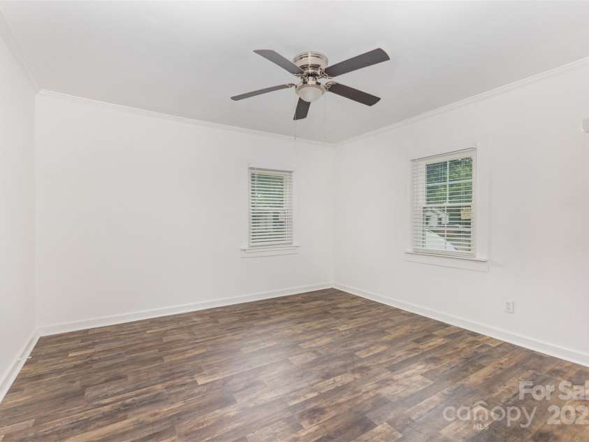 664 Simpson Street, Rock Hill, SC 29730.  MLS# CAR4285272, YatesRealty ID 33547. 