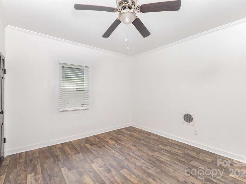 664 Simpson Street, Rock Hill, SC 29730.  MLS# CAR4285272, YatesRealty ID 33547. 