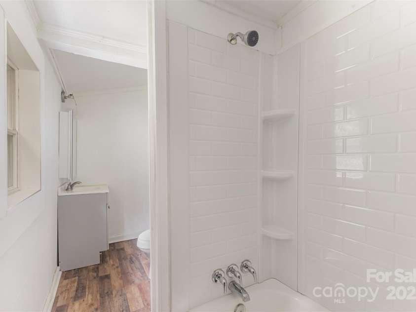 664 Simpson Street, Rock Hill, SC 29730.  MLS# CAR4285272, YatesRealty ID 33547. 