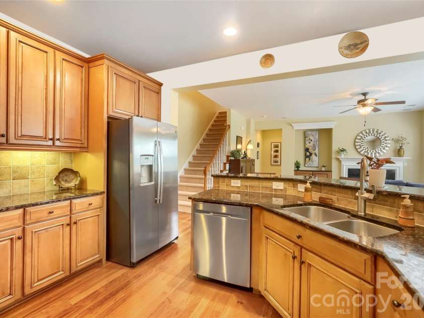 653 Lorain Avenue, Concord, NC 28027.  MLS# CAR4395412, YatesRealty ID 33548. 