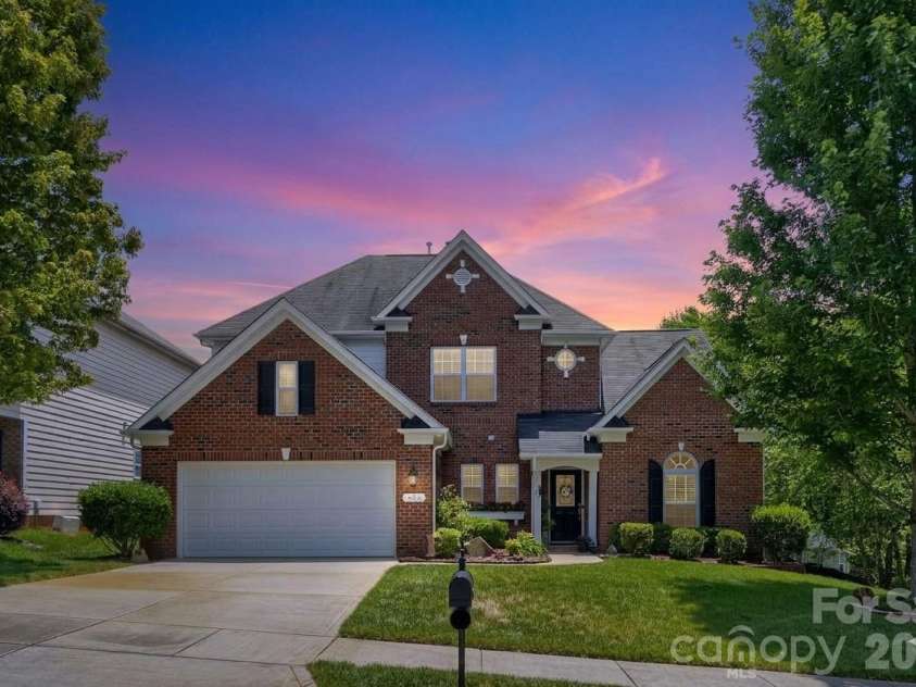 653 Lorain Avenue, Concord, NC 28027.  MLS# CAR4395412, YatesRealty ID 33548. 