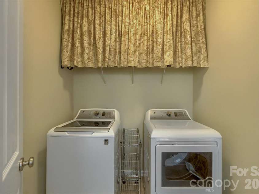 653 Lorain Avenue, Concord, NC 28027.  MLS# CAR4395412, YatesRealty ID 33548. Main Floor Laundry