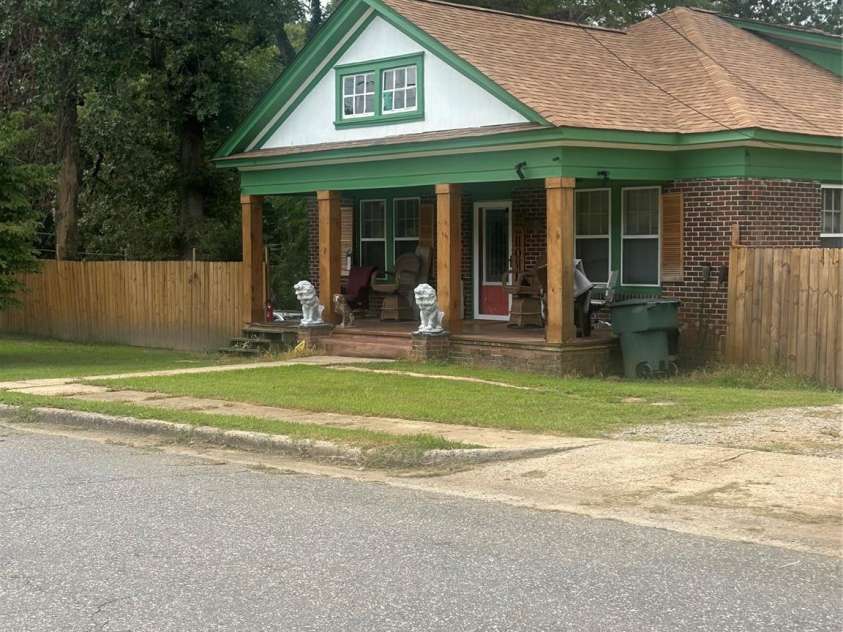 803 Smyre Drive, Gastonia, NC 28054.  MLS# CAR4294447, YatesRealty ID 33548. 