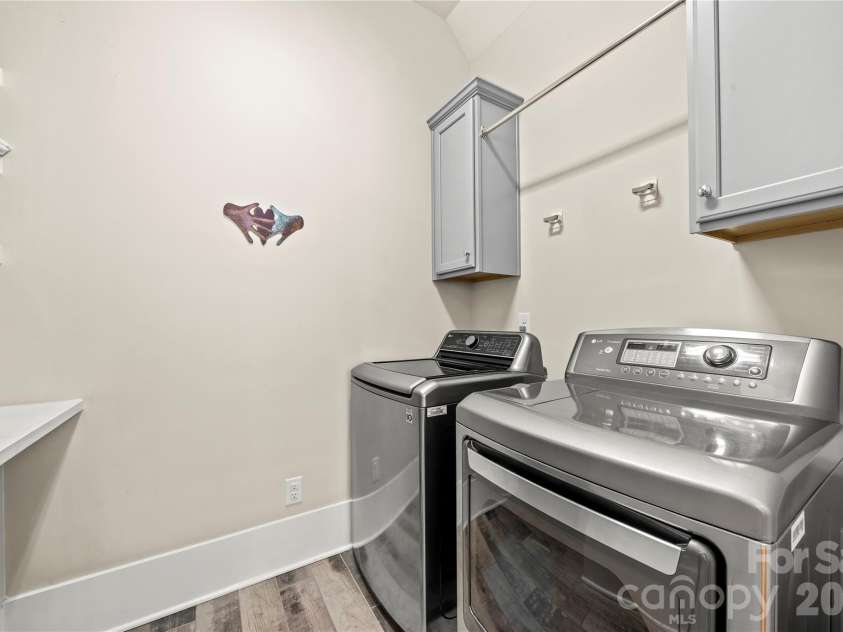 451 Luray Way, Rock Hill, SC 29730.  MLS# CAR4396581, YatesRealty ID 33549. 