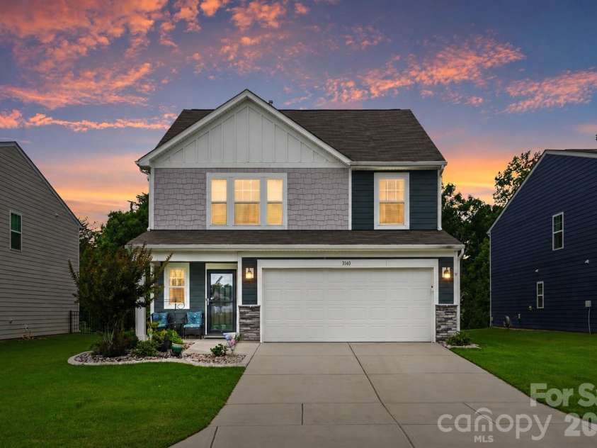 3140 Treyson Drive, Denver, NC 28037.  MLS# CAR4389998, YatesRealty ID 33550. 