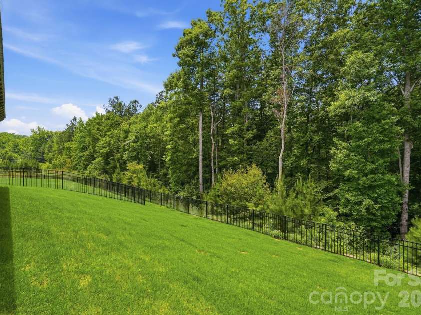 3140 Treyson Drive, Denver, NC 28037.  MLS# CAR4389998, YatesRealty ID 33550. 