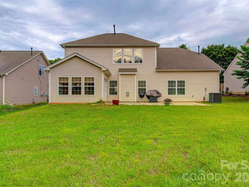 13183 Wilburn Park Lane, Indian Land, SC 29707.  MLS# CAR4392998, YatesRealty ID 33553. Backyard