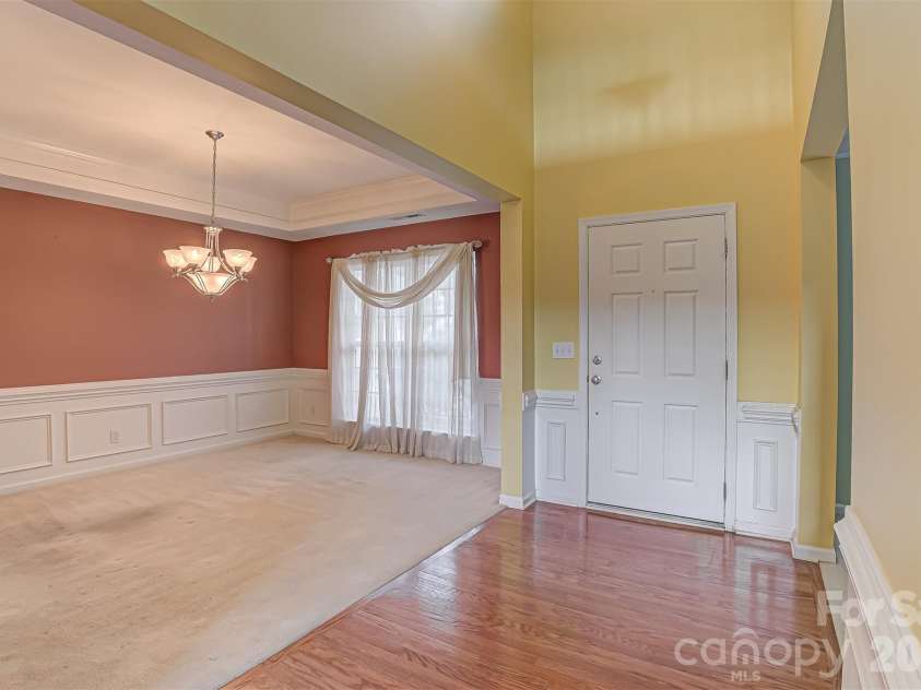 13183 Wilburn Park Lane, Indian Land, SC 29707.  MLS# CAR4392998, YatesRealty ID 33553. Entryway