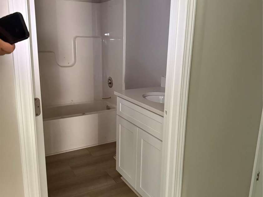 206 Creekside Drive, Mocksville, NC 27028.  MLS# CAR4294749, YatesRealty ID 33557. 