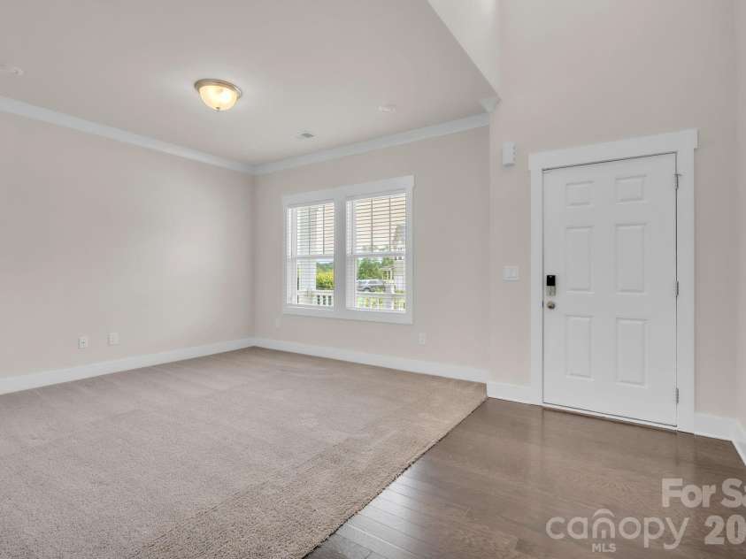 456 Jones Peak Drive, Simpsonville, SC 29681.  MLS# CAR4374010, YatesRealty ID 33557. 
