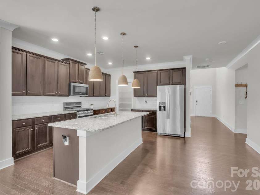 456 Jones Peak Drive, Simpsonville, SC 29681.  MLS# CAR4374010, YatesRealty ID 33557. 