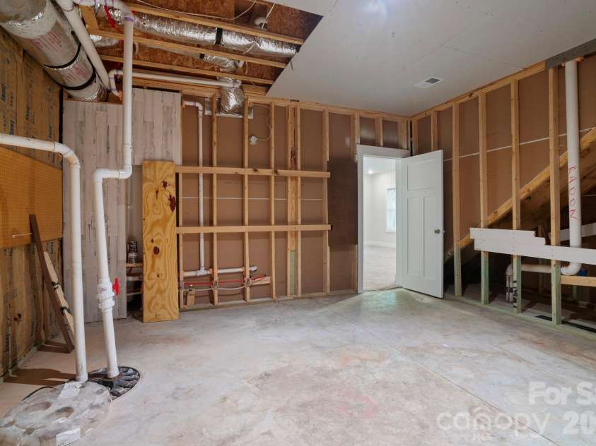 456 Jones Peak Drive, Simpsonville, SC 29681.  MLS# CAR4374010, YatesRealty ID 33557. 