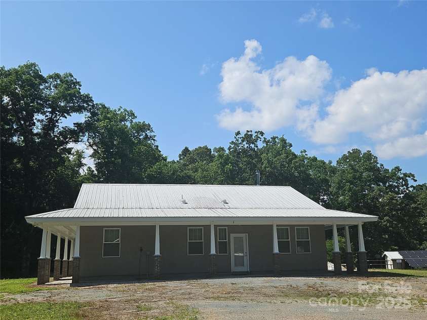 2905 Medlin Road, Monroe, NC 28112.  MLS# CAR4267802, YatesRealty ID 3356. 