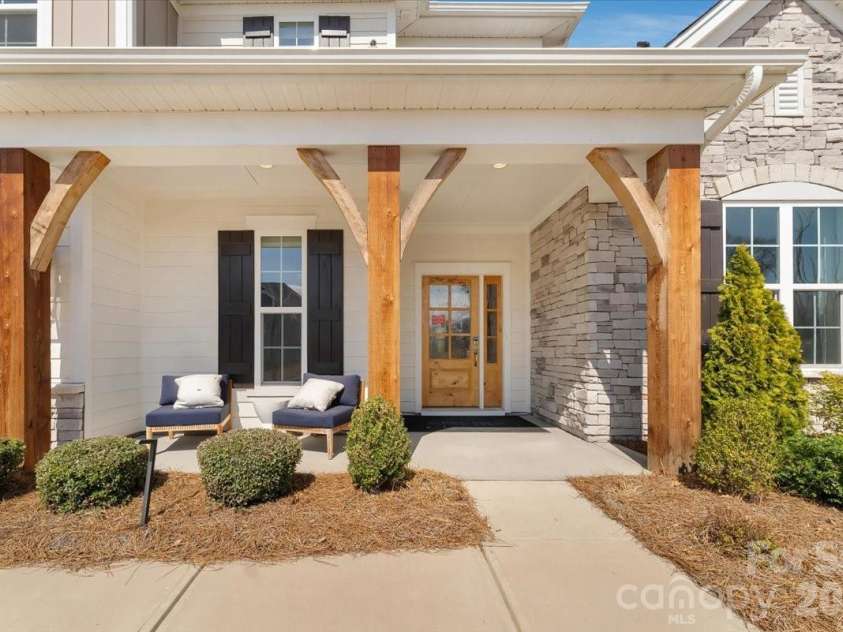 3814 Dahlia Drive, Harrisburg, NC 28075.  MLS# CAR4374497, YatesRealty ID 33560. 