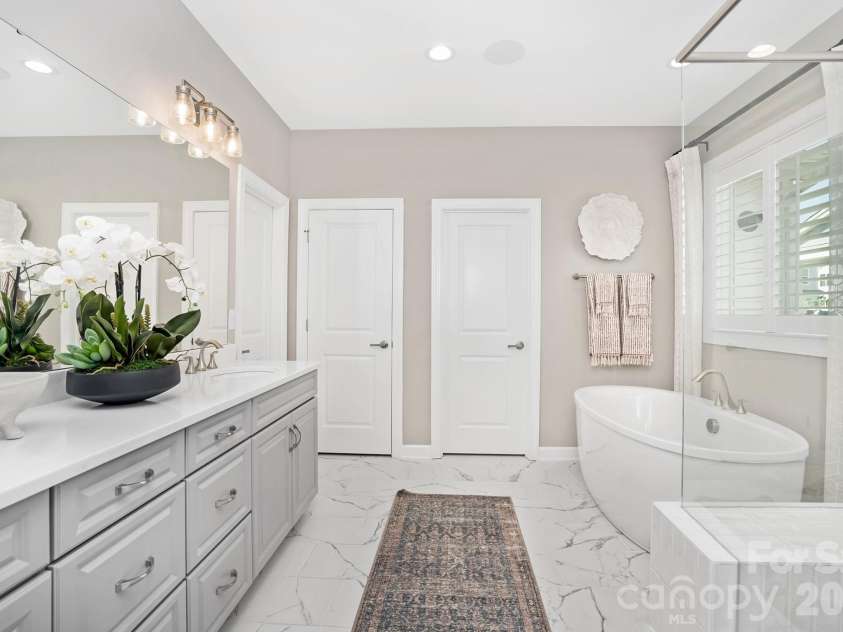 3814 Dahlia Drive, Harrisburg, NC 28075.  MLS# CAR4374497, YatesRealty ID 33560. 