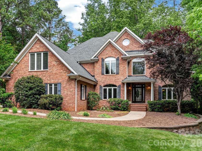 20001 Callaway Hills Lane, Davidson, NC 28036.  MLS# CAR4375744, YatesRealty ID 33561. 