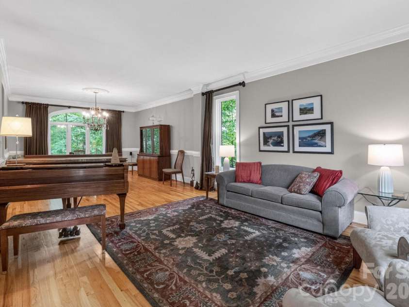 20001 Callaway Hills Lane, Davidson, NC 28036.  MLS# CAR4375744, YatesRealty ID 33561. 