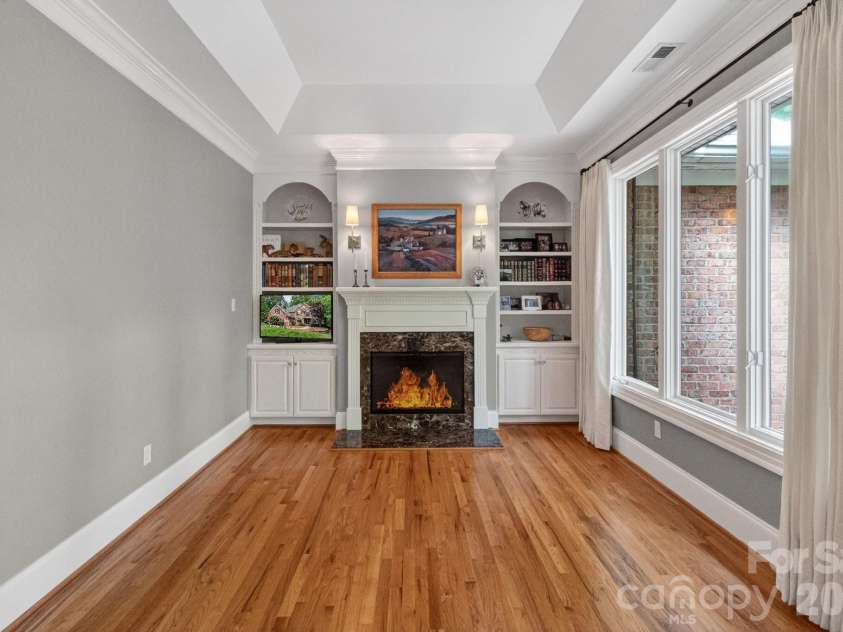 20001 Callaway Hills Lane, Davidson, NC 28036.  MLS# CAR4375744, YatesRealty ID 33561. 