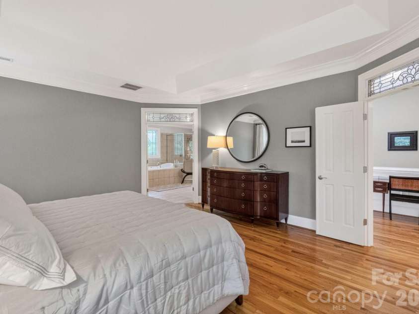 20001 Callaway Hills Lane, Davidson, NC 28036.  MLS# CAR4375744, YatesRealty ID 33561. 