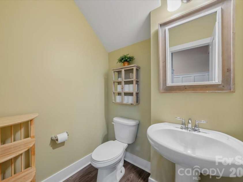 1135 Weir Court, Fort Mill, SC 29708.  MLS# CAR4375568, YatesRealty ID 33562. 