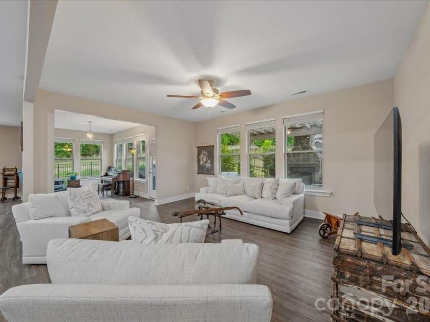 1135 Weir Court, Fort Mill, SC 29708.  MLS# CAR4375568, YatesRealty ID 33562. 