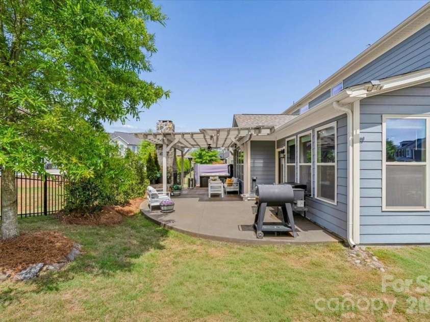 1135 Weir Court, Fort Mill, SC 29708.  MLS# CAR4375568, YatesRealty ID 33562. 