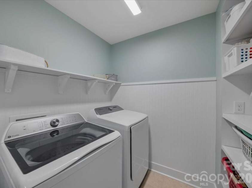 1135 Weir Court, Fort Mill, SC 29708.  MLS# CAR4375568, YatesRealty ID 33562. 