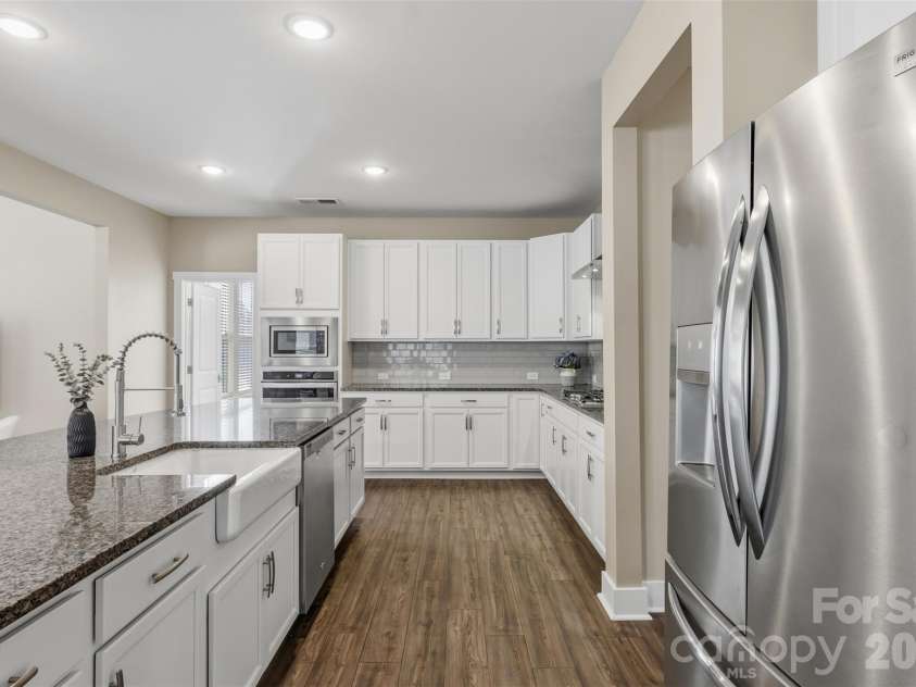1135 Weir Court, Fort Mill, SC 29708.  MLS# CAR4375568, YatesRealty ID 33562. 