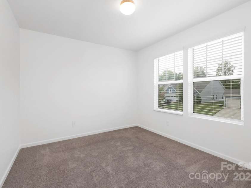 128 Canada Drive, Statesville, NC 28166.  MLS# CAR4294416, YatesRealty ID 33563. 