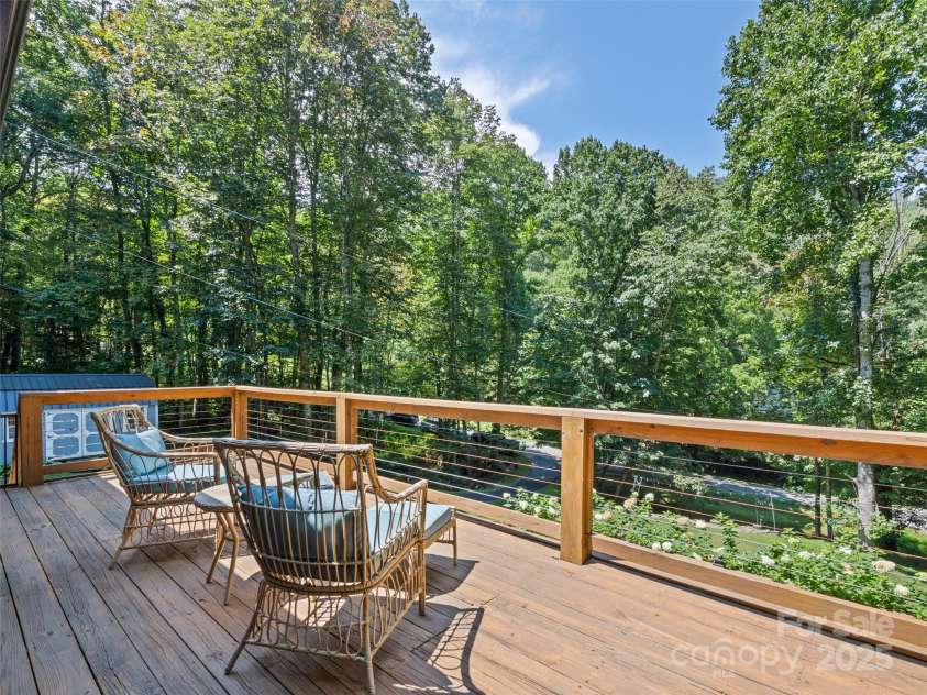 1903 Mauney Cove Road, Waynesville, NC 28786.  MLS# CAR4294950, YatesRealty ID 33564. 