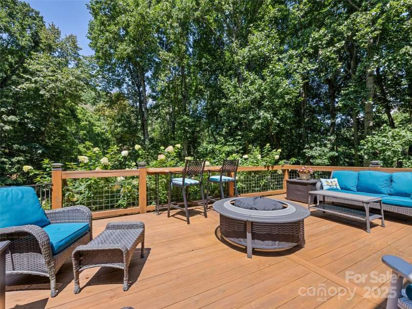 1903 Mauney Cove Road, Waynesville, NC 28786.  MLS# CAR4294950, YatesRealty ID 33564. 