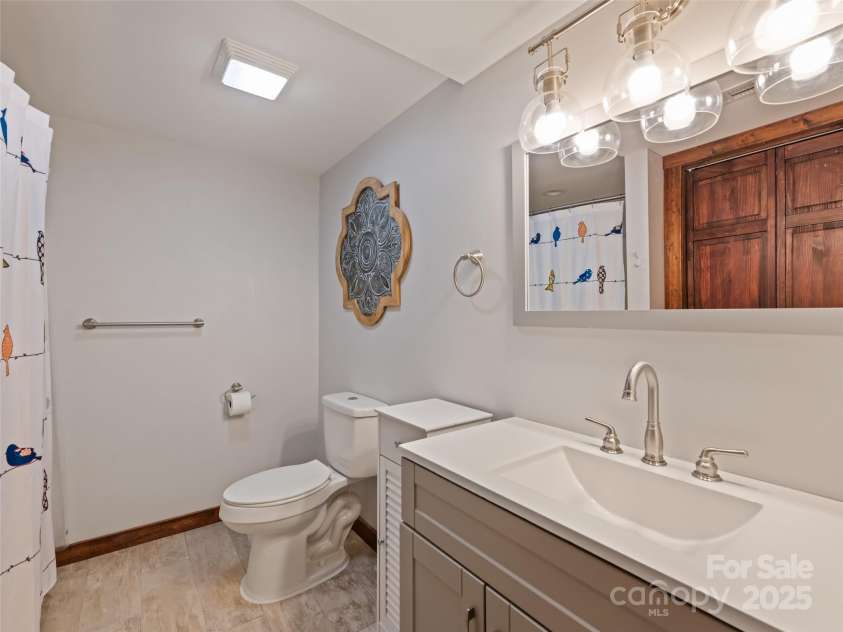 1903 Mauney Cove Road, Waynesville, NC 28786.  MLS# CAR4294950, YatesRealty ID 33564. 