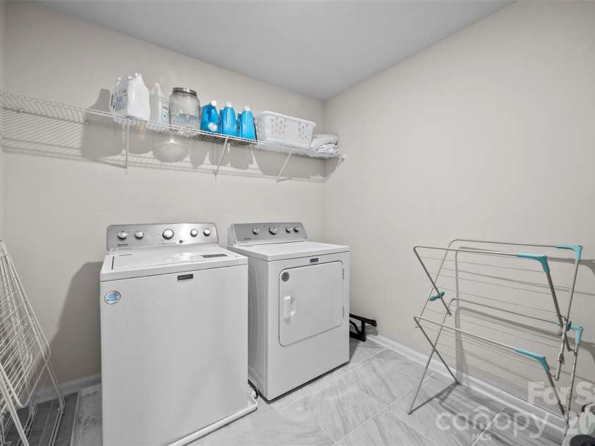 17501 Chaco Lane, Charlotte, NC 28278.  MLS# CAR4379861, YatesRealty ID 33565. 