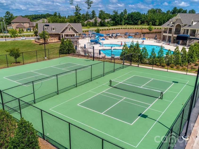 17501 Chaco Lane, Charlotte, NC 28278.  MLS# CAR4379861, YatesRealty ID 33565. 