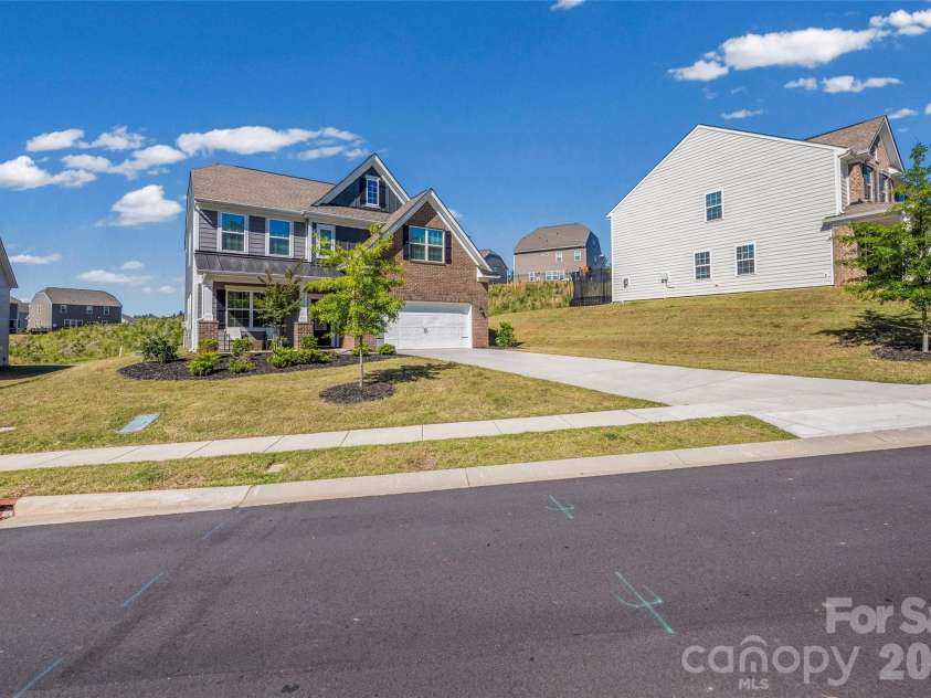 17501 Chaco Lane, Charlotte, NC 28278.  MLS# CAR4379861, YatesRealty ID 33565. 
