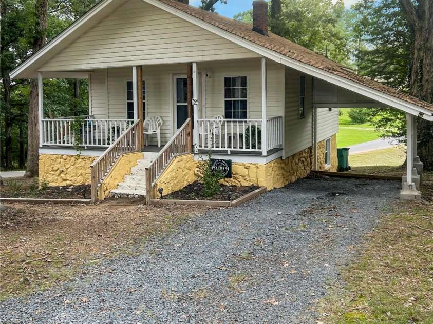 754 5th Street, Albemarle, NC 28001.  MLS# CAR4295005, YatesRealty ID 33565. 