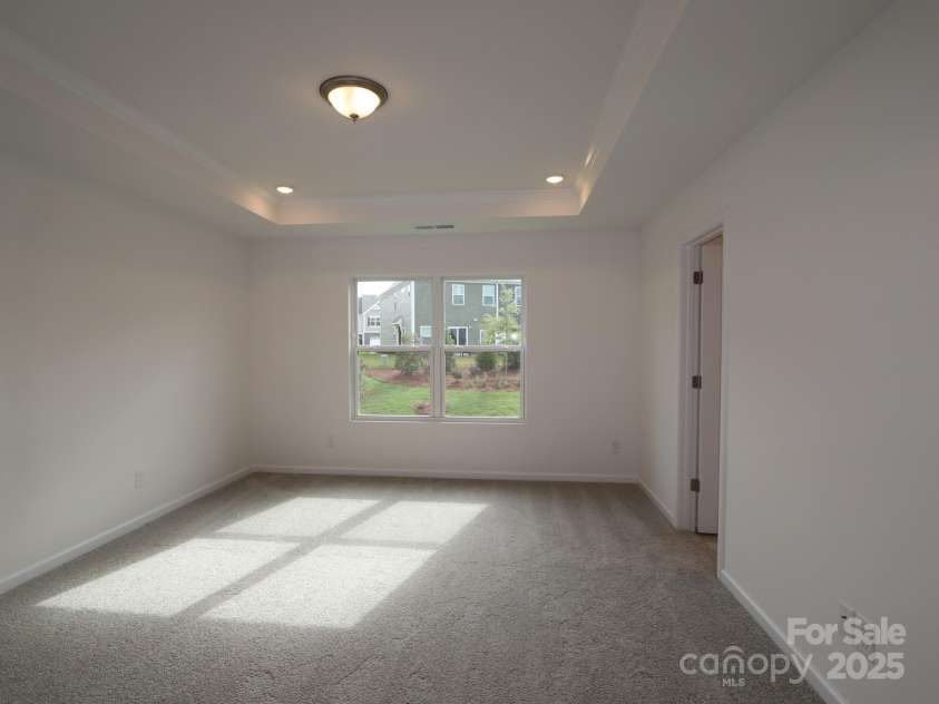 3208 Lilac Grove Drive, Charlotte, NC 28269.  MLS# CAR4294867, YatesRealty ID 33567. Owners suite