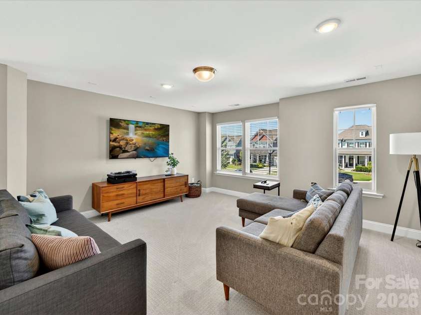 6203 Six String Court, Fort Mill, SC 29708.  MLS# CAR4385679, YatesRealty ID 33567. Upper-Level Loft