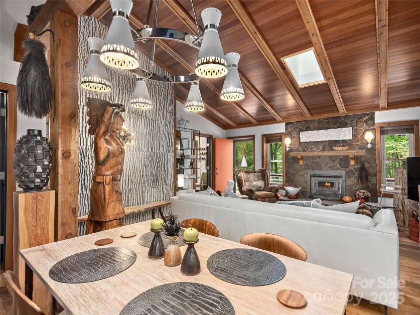 1415 Upper Browns Creek Road, Burnsville, NC 28714.  MLS# CAR4295044, YatesRealty ID 33569. 