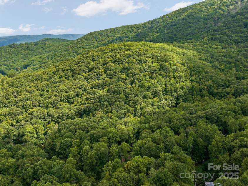 1415 Upper Browns Creek Road, Burnsville, NC 28714.  MLS# CAR4295044, YatesRealty ID 33569. 