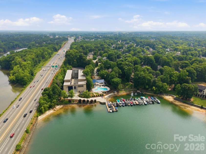 21311 Crown Lake Drive, Cornelius, NC 28031.  MLS# CAR4387375, YatesRealty ID 33569. 