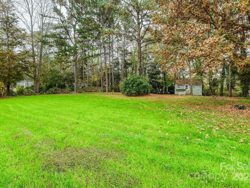 14232 Kendalton Meadow Drive, Mint Hill, NC 28227.  MLS# CAR4198658, YatesRealty ID 3357. Back Yard/Workshop