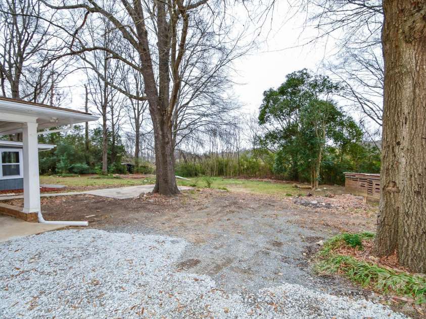 4517 Plyler Mill Road, Monroe, NC 28112.  MLS# CAR4326984, YatesRealty ID 3357. 