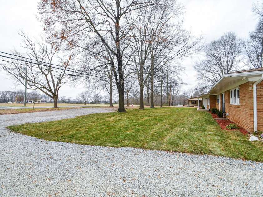 4517 Plyler Mill Road, Monroe, NC 28112.  MLS# CAR4326984, YatesRealty ID 3357. 
