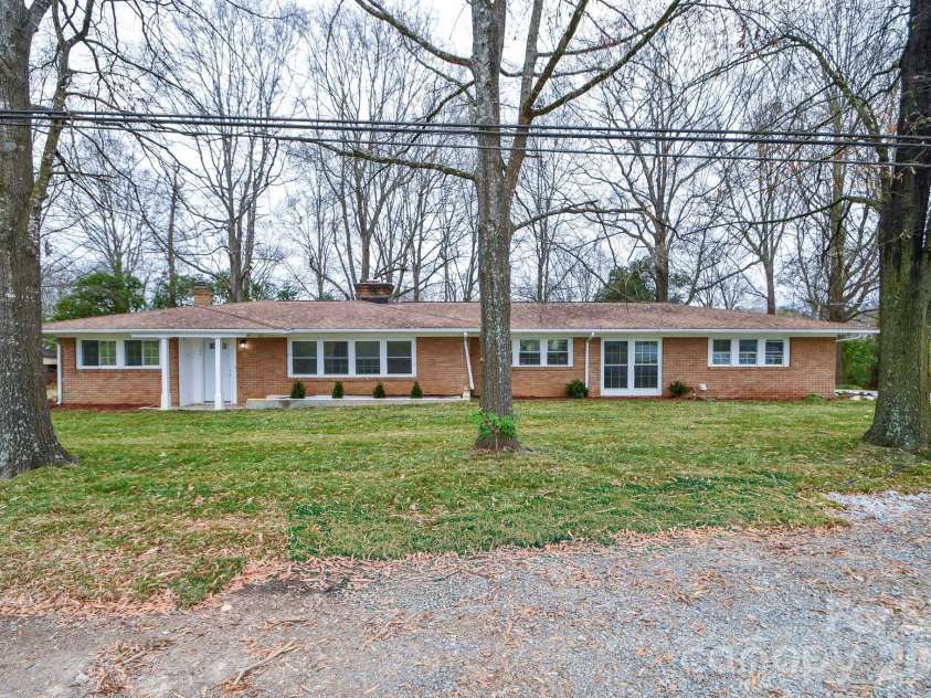 4517 Plyler Mill Road, Monroe, NC 28112.  MLS# CAR4326984, YatesRealty ID 3357. 